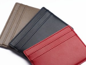 Etui für drei Kreditkarten 2212119
